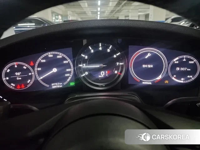 Porsche 911(992) id 3070035 из Кореи 8