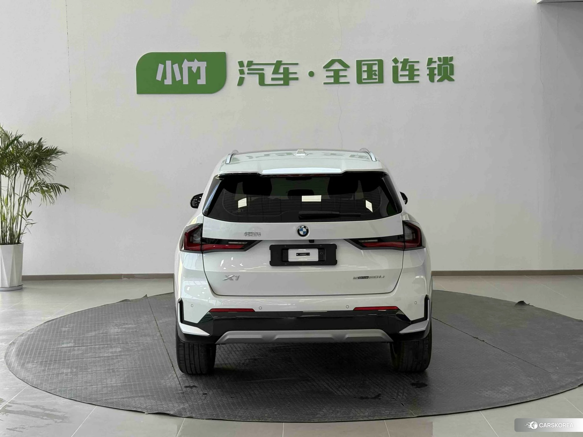 BMW X1 id 4453840 из Китая 23