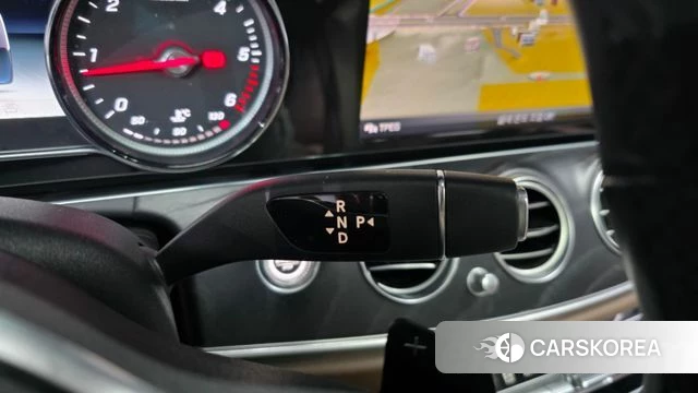 Mercedes-Benz E-Class W213 id 3820075 из Кореи 18