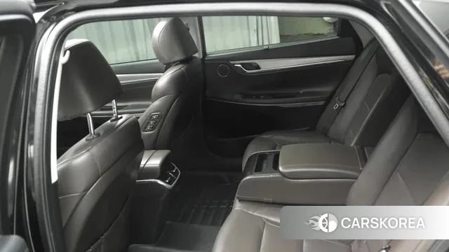 Hyundai The New Grandeur IG Hybrid id 2560274 из Кореи 18