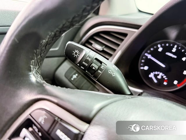 Hyundai Avante AD id 4225845 из Кореи 18