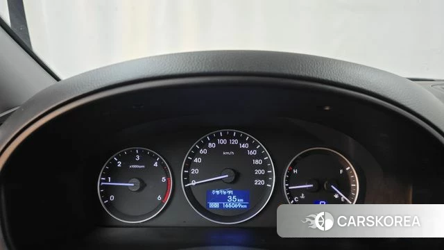 Hyundai The New Grand Starex id 4907837 из Кореи 28