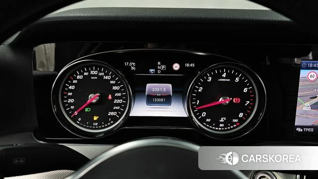 Mercedes-Benz E-Class W213 id 4196356 из Кореи 31