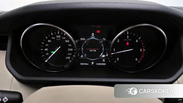 Land Rover Discovery 5 id 3526219 из Кореи 18