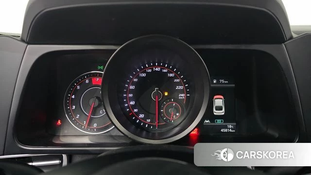 Hyundai Avante (CN7) id 3935172 из Кореи 18