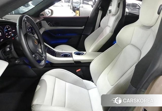 Porsche Taycan id 3811785 из Кореи 16