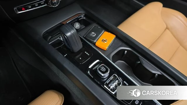 Volvo V60 Cross-Country 2nd Generation id 4293944 из Кореи 32