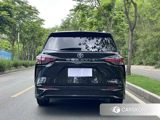 Toyota Grevia id 4278147 из Китая 25