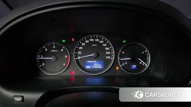 Hyundai The New Grand Starex id 4345767 из Кореи 28