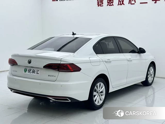 Volkswagen Bora id 4258571 из Китая 16
