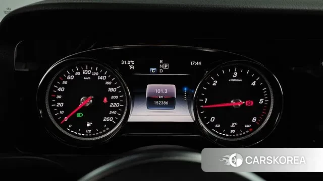 Mercedes-Benz E-Class W213 id 3033919 из Кореи 18