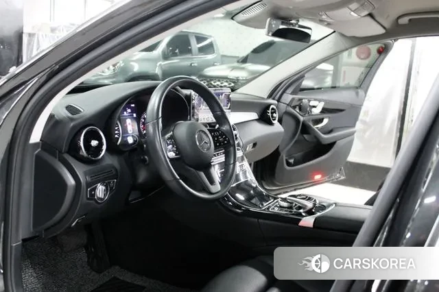 Mercedes-Benz C-Class W205 id 3504801 из Кореи 18