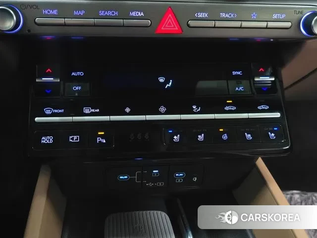 Hyundai Grandeur (GN7) id 3522430 из Кореи 18