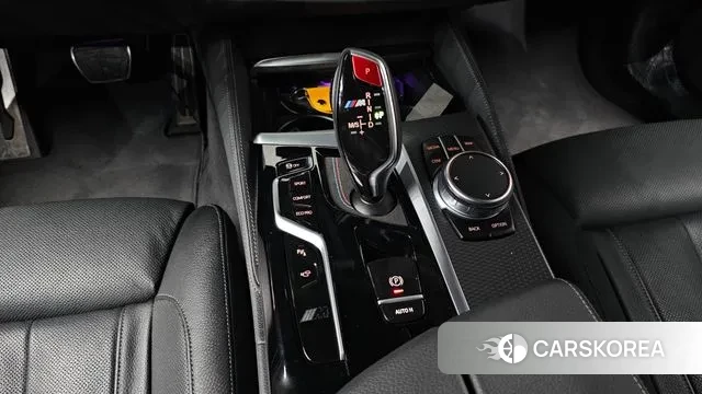 BMW 5 Series (G30) id 3497341 из Кореи 18