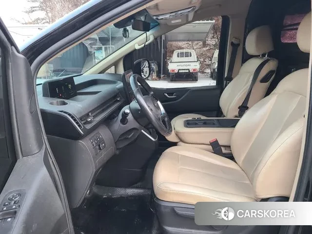 Hyundai Staria id 3597860 из Кореи 18