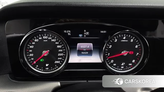 Mercedes-Benz E-Class W213 id 3391435 из Кореи 18