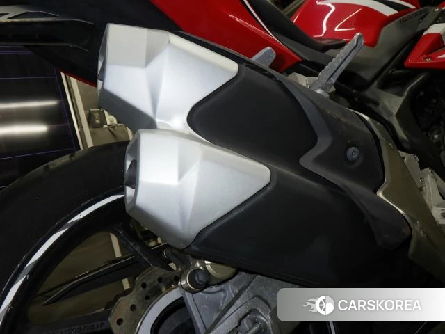 Honda CBR250RR id 4184408 из Японии 22