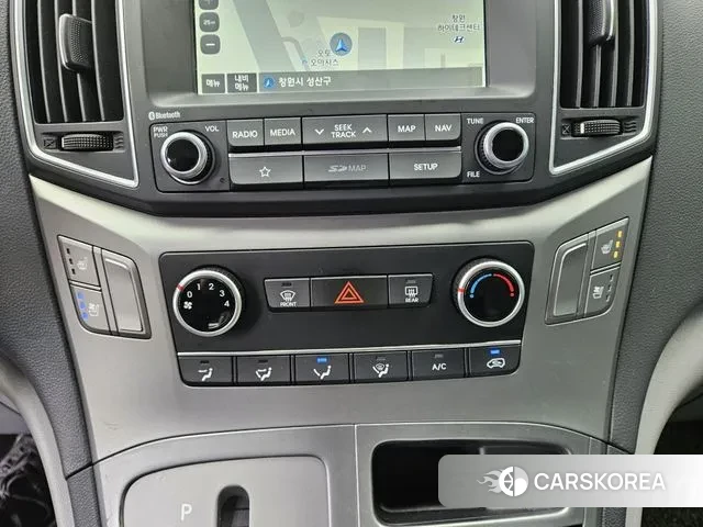 Hyundai The New Grand Starex id 3363121 из Кореи 16