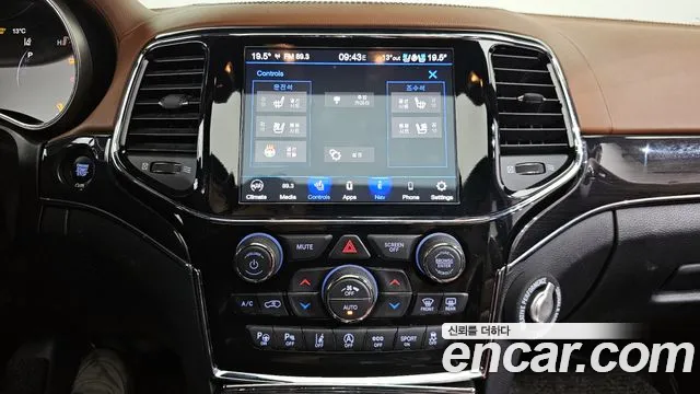 Jeep Grand Cherokee id 2596265 из Кореи 18