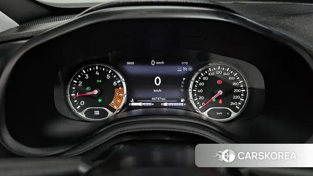 Jeep Renegade id 3753107 из Кореи 18