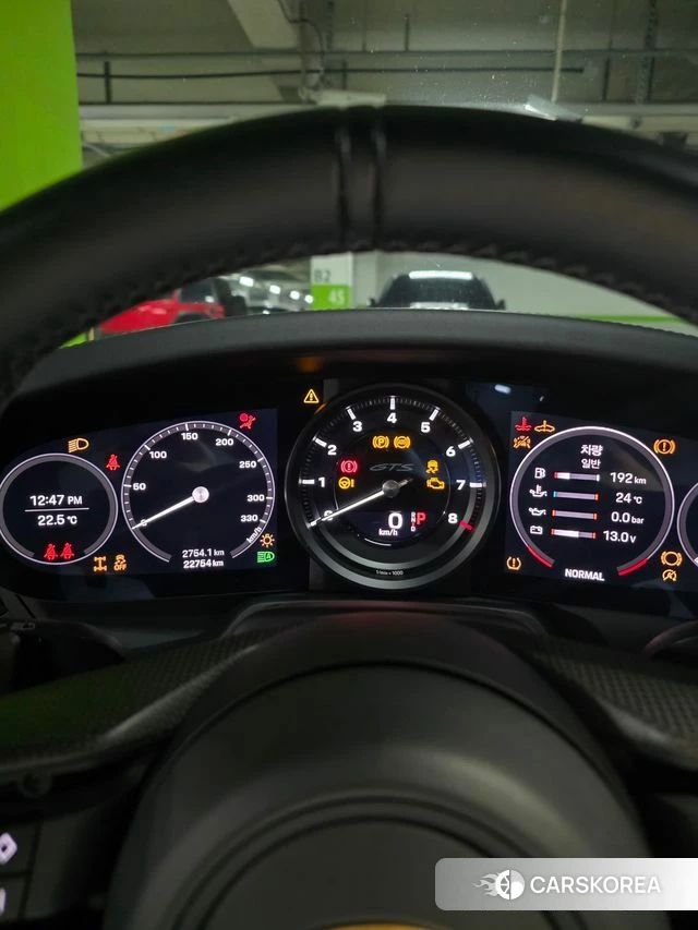 Porsche 911(992) id 4540832 из Кореи 8