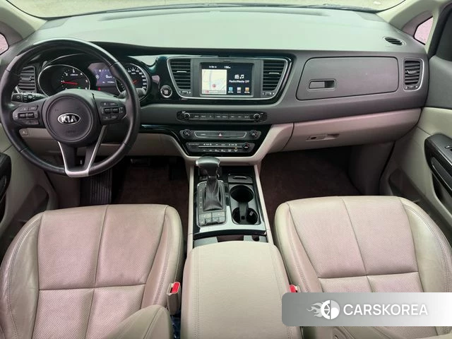 Kia All New Carnival id 4225810 из Кореи 18