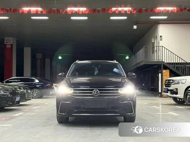 Volkswagen Tiguan L id 4298042 из Китая 12