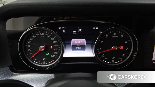 Mercedes-Benz E-Class W213 id 3727816 из Кореи 18