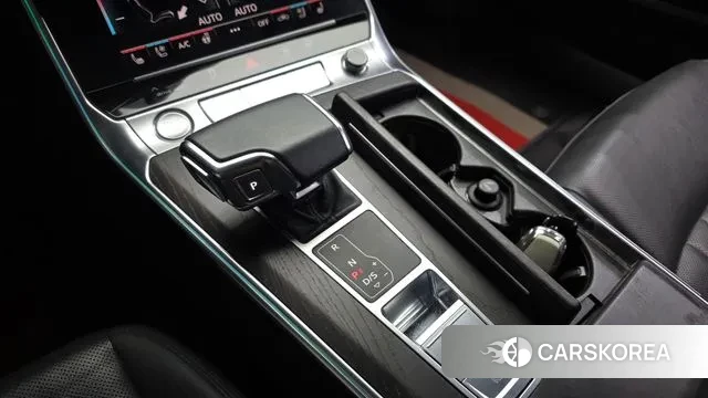 Audi A6 (C8) id 3474157 из Кореи 18