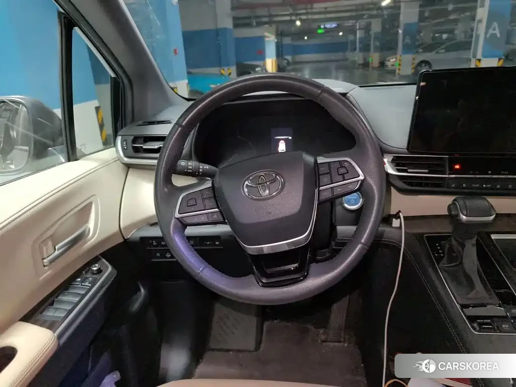 Toyota Sienna id 4547596 из Китая 19
