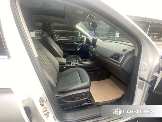 Audi Q5L id 4213328 из Китая 15