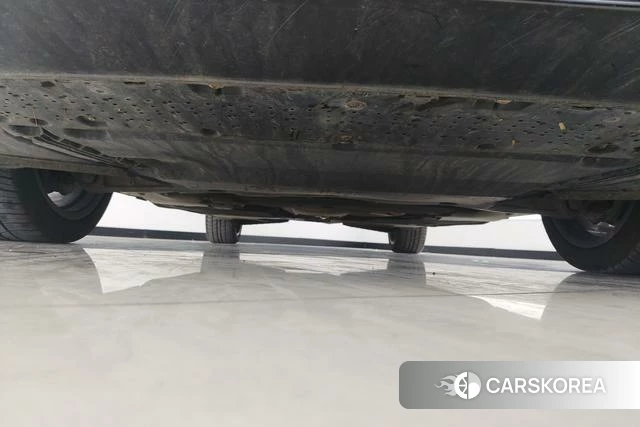 Audi A4L id 4297851 из Китая 15