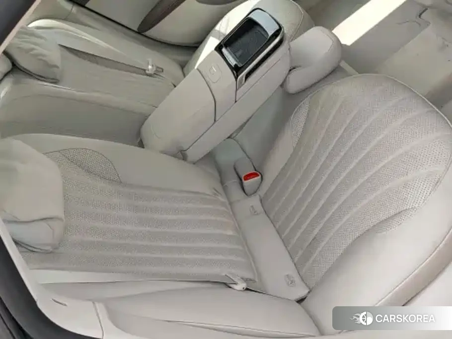 Mercedes-Benz EQS id 4606864 из Китая 8