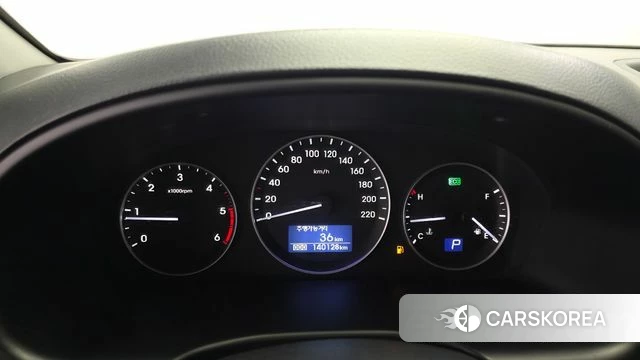 Hyundai The New Grand Starex id 4581091 из Кореи 26