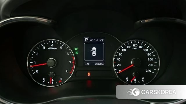 Kia The New K3 id 3905966 из Кореи 18