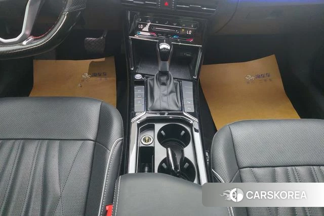 Volkswagen Passat id 4208615 из Китая 15