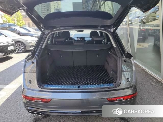 Audi Q5L id 4276343 из Китая 8