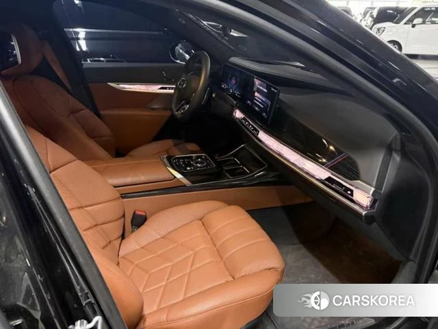 BMW 7 Series (G70) id 4329389 из Кореи 18