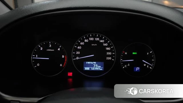 Hyundai The New Grand Starex id 4520389 из Кореи 18