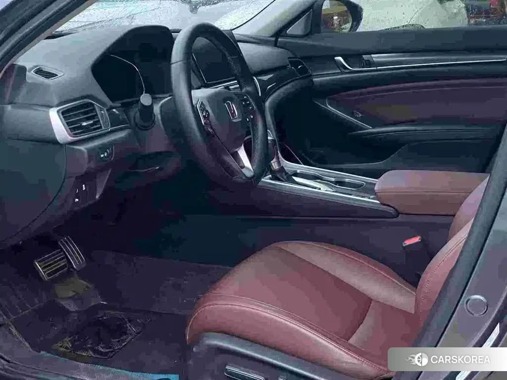 Honda Accord id 4538564 из Китая 8