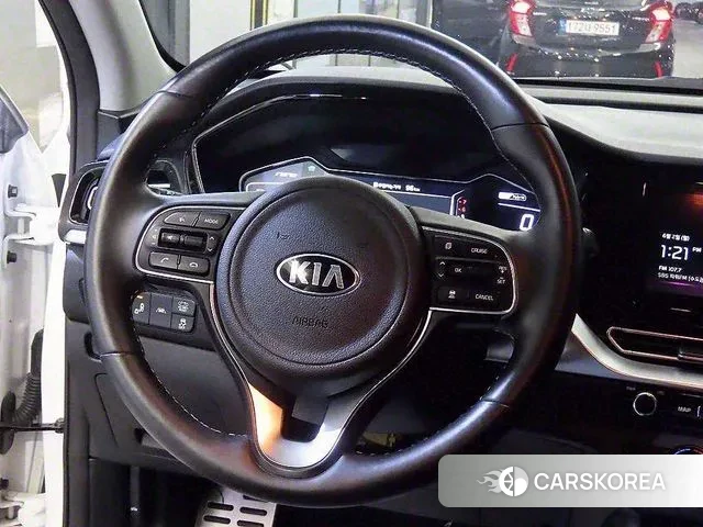 Kia The New Niro id 2970278 из Кореи 18