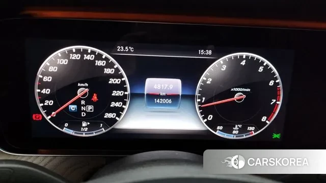 Mercedes-Benz E-Class W213 id 3203833 из Кореи 18