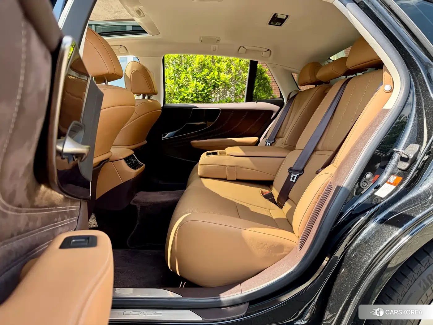 Lexus LS id 4629789 из Китая 18