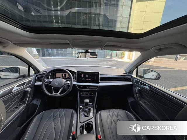 Volkswagen Tiguan L id 4273104 из Китая 17