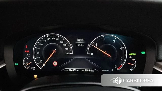 BMW 5 Series (G30) id 4465203 из Кореи 18