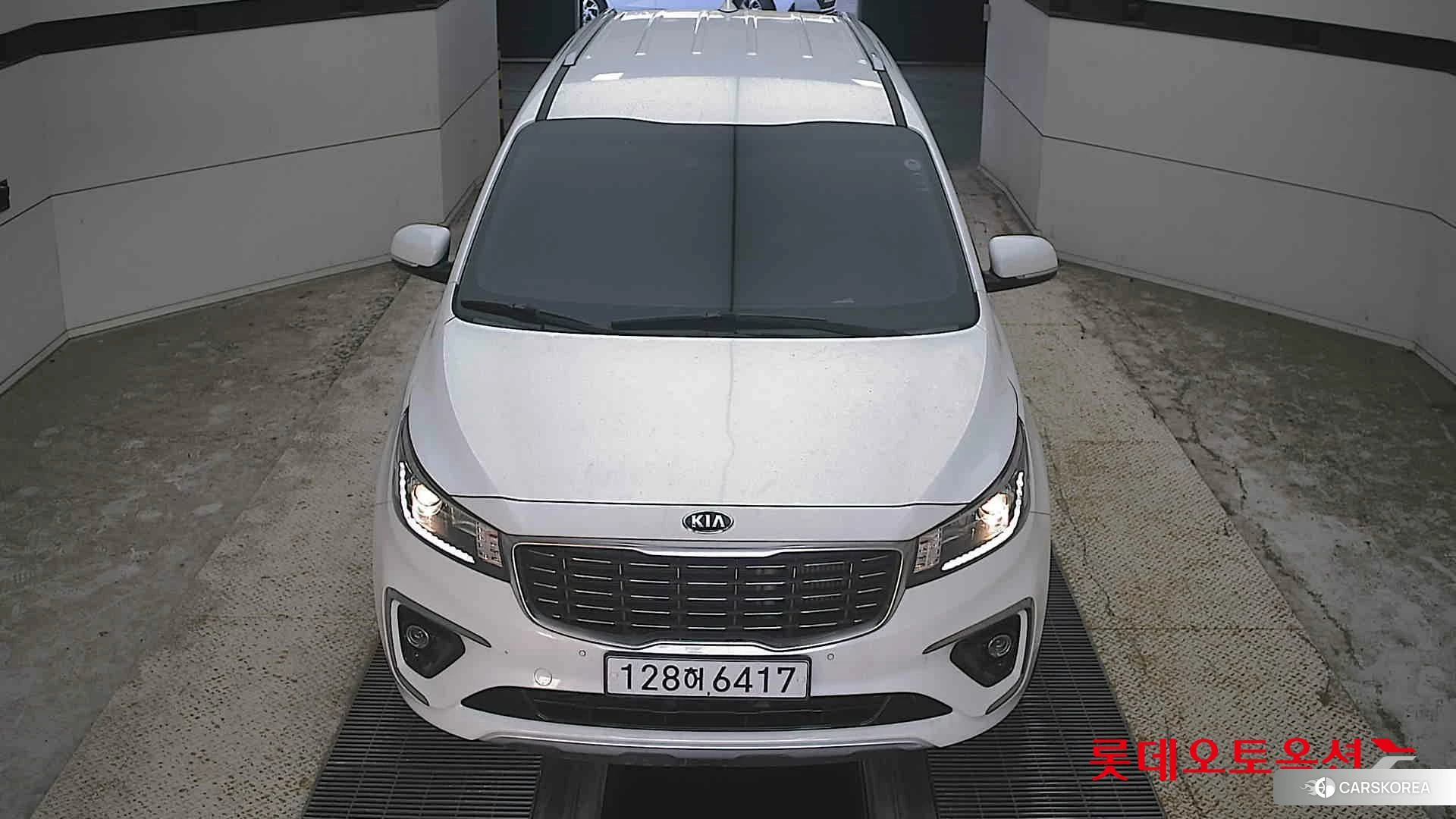 Kia Carnival id 4909240 из Кореи 36