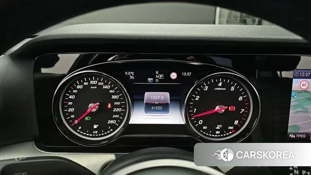 Mercedes-Benz E-Class W213 id 3374371 из Кореи 18