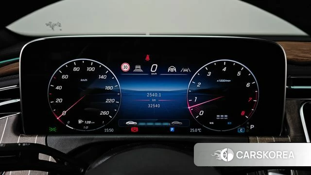 Mercedes-Benz E-Class W214 id 4870773 из Кореи 36
