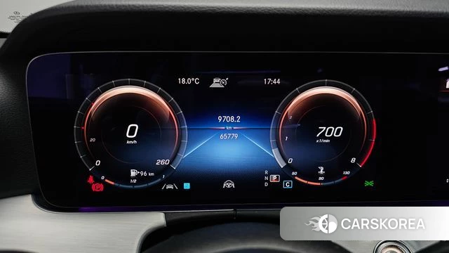 Mercedes-Benz E-Class W213 id 4268117 из Кореи 34