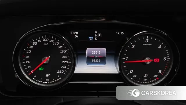 Mercedes-Benz E-Class W213 id 3682326 из Кореи 18